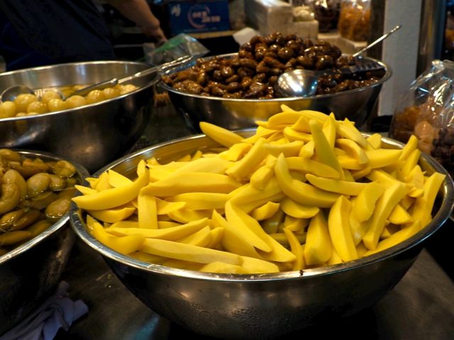 ตลาดน้ำดอนหวาย