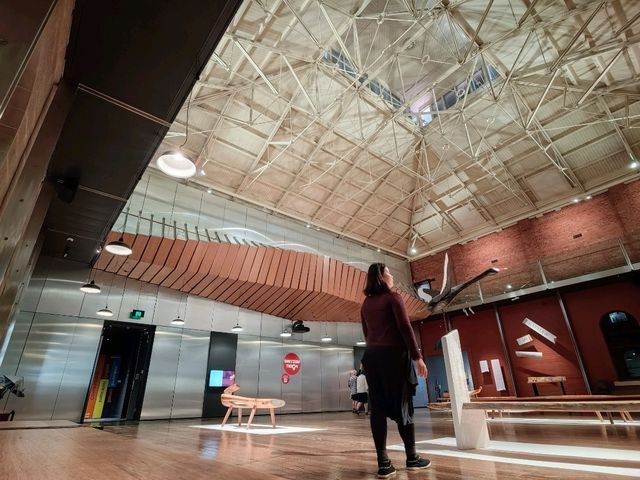 郵輪岸上遊～Tasmanian Art Gallery 