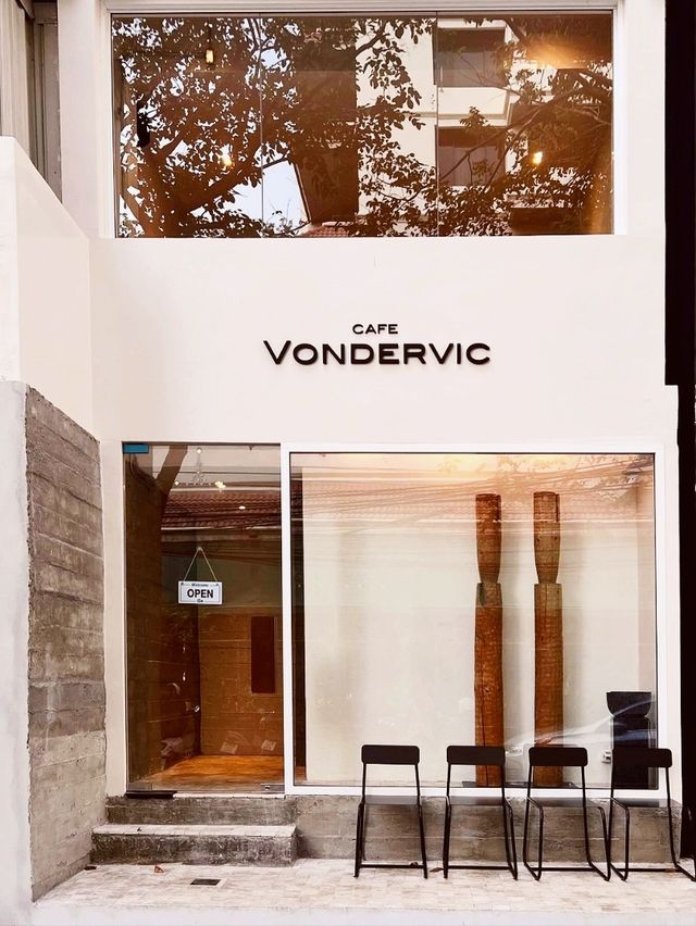 Cafe Vondervic