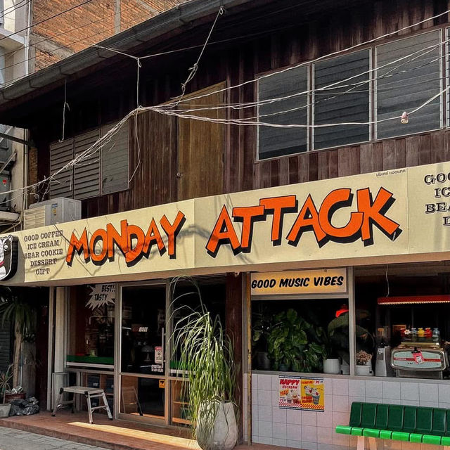 Monday Attack Cafe • Chang Moi, Chiangmai 