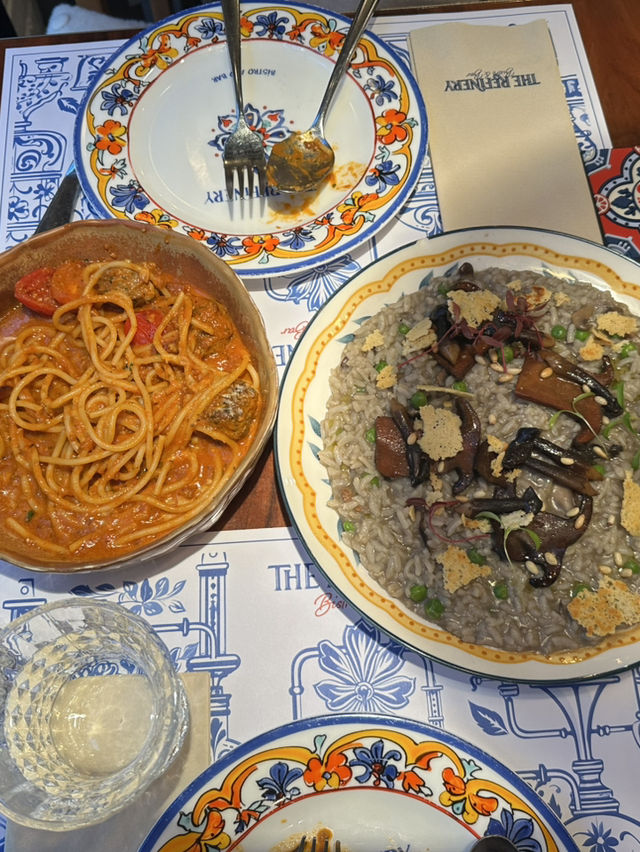 상하이에서 양식맛집 추천 ! The Refinery