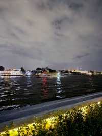 ที่พักราคาไม่แพง อยู่ในตลาดวังหลัง
