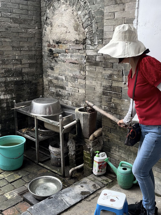 Pengdong Village: A forgotten treasure of time