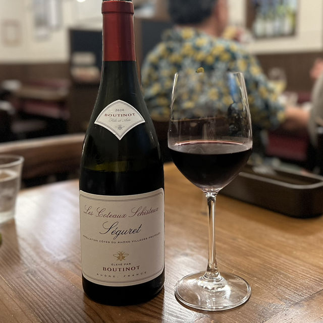 【沖縄 宜野湾】予約必須のワイン食堂🍷