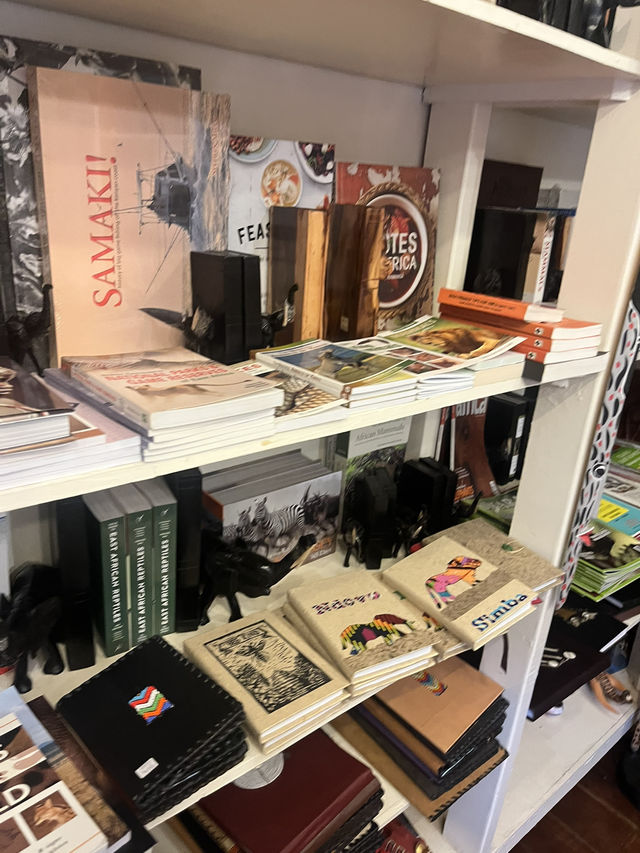 ケニア・ナイロビでお土産を買うならココ！ウタマドゥニ