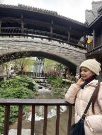 Time Stands Still in Xiahaoli: A Nostalgic Stroll Through Chongqing’s Hidden Gem