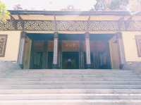 越南大叻市中心著名寺廟景點：靈光寺Chùa Linh Sơn，祈福很靈驗，適合打卡拍照📸祈福
