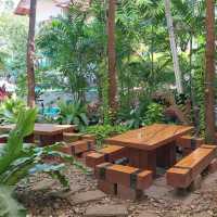 Tree House Durian Cafe' Chanthaburi ทุเรียนคาเฟ่
