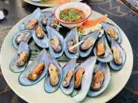 ร้านอาหารข้าวมันเล @หาดบ้านตะเคียนดำ