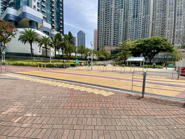 享受陽光溫暖與自然之美☀️🌱荃灣海濱公園✨🌊