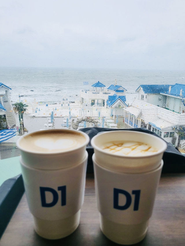 釜山版聖托里尼就在這！海景＋藍白小屋神級美拍咖啡廳｜D1 Coffee