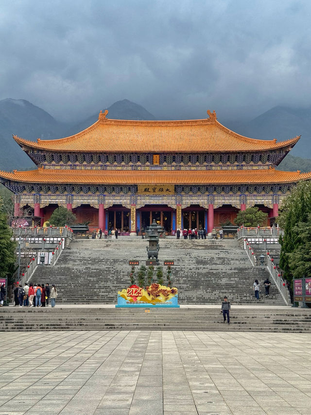 Blossoms and Pagodas: Springtime Magic at Dali’s Chongsheng Temple (崇圣寺三塔)