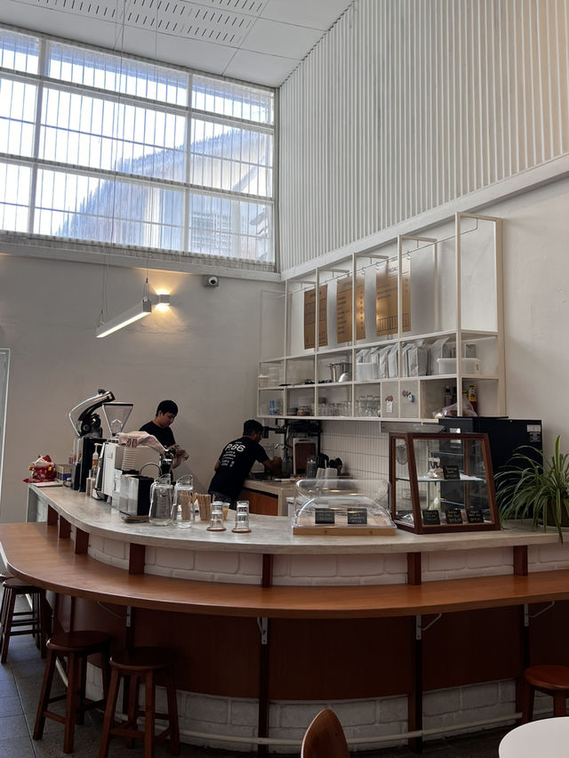 P.66: Penang’s Hidden Gem – A Minimalist Café Nestled Within a Stylish Stationery Store 