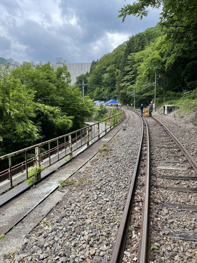【群馬】線路を走る自転車型トロッコ
