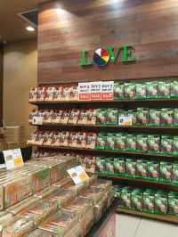 Snack Attack at Edibee—Too Good to Resist!