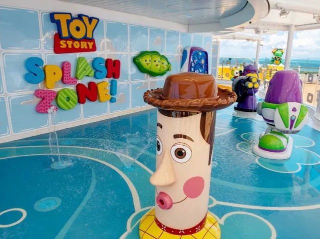 ✨ Disney Cruise from Singapore: A Magical Voyage for Kids & Kids-at-Heart! 🚢