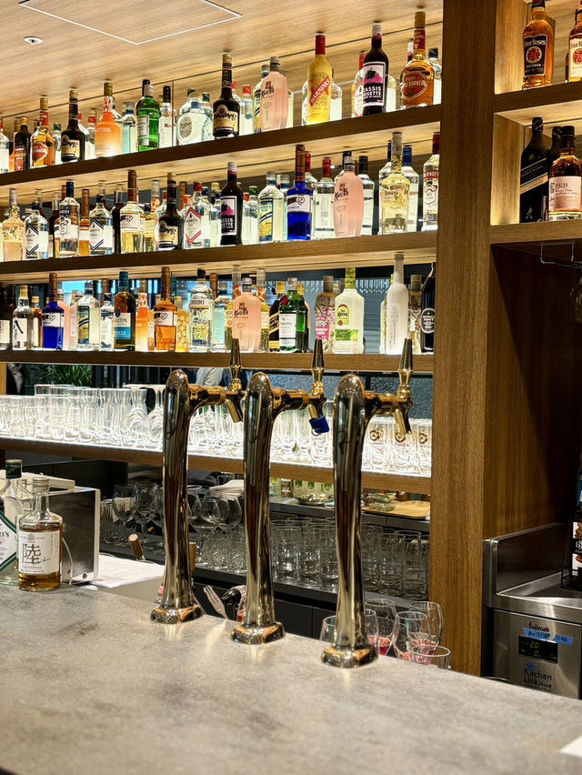 【大阪・梅田】梅田店限定の石窯で素材本来を味わう「Royal Garden Cafe」