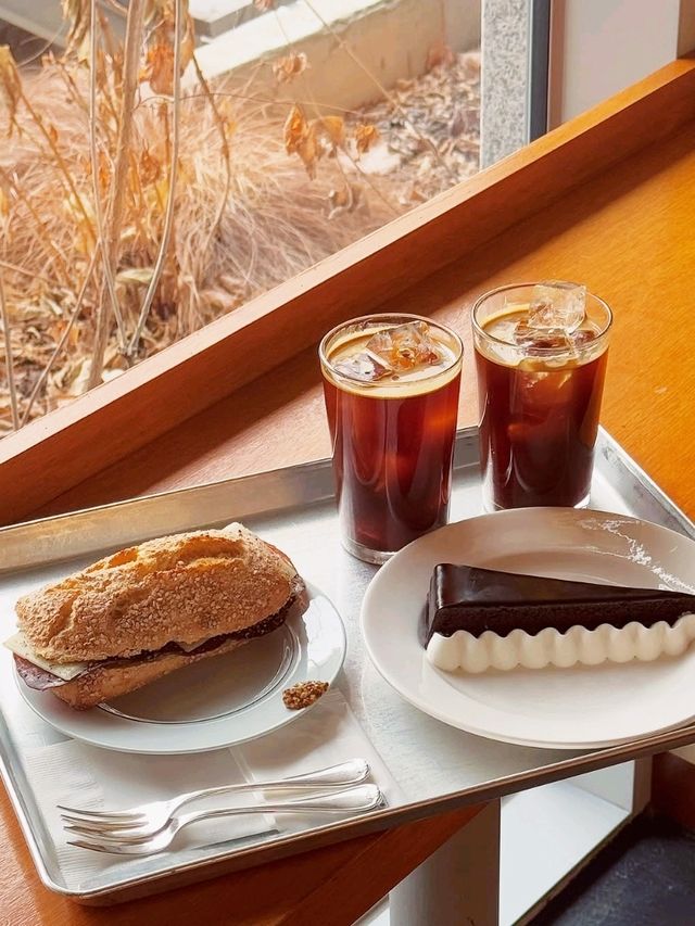 My New Favorite Café in Yeonhui-dong 💗
