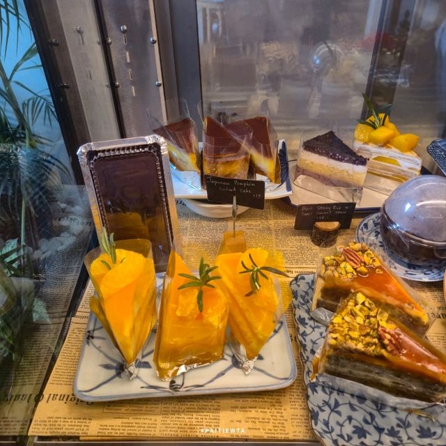 Origami Cafe Phuket Town