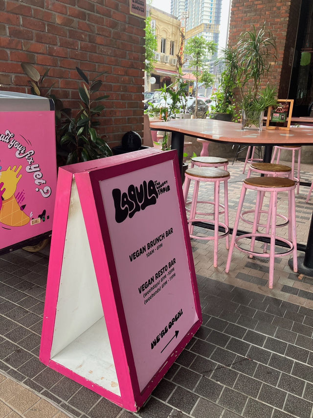 【Vegan Cafe】マレーシア ビーガン 可愛いカフェ