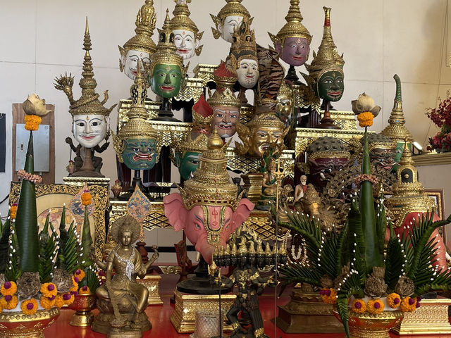 อุทยานพ่อแก่เงินล้าน