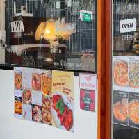  56 Pizza House ร้านพิซซ่าโฮมเมดลับย่านแบริ่ง