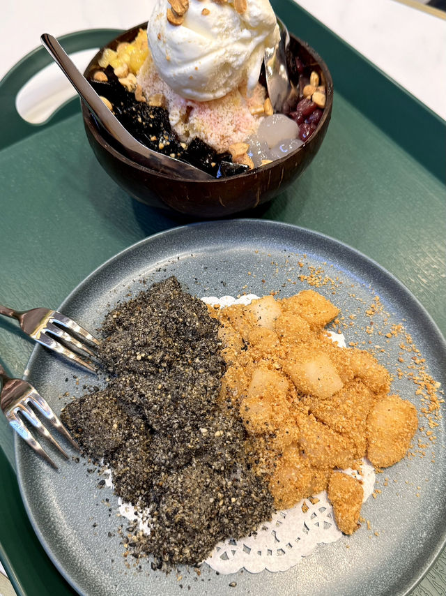 A Sweet New Gem at Guoco Midtown II: Chow Zan Dessert’s Traditional Treats