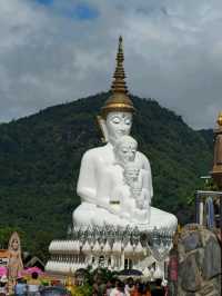 วัดพระธาตุผาซ่อนแก้ว จ.เพชรบูรณ์