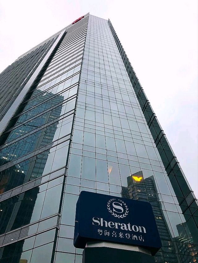 "Sheraton Guangzhou Hotel: Urban Comfort in the Heart of Tianhe"