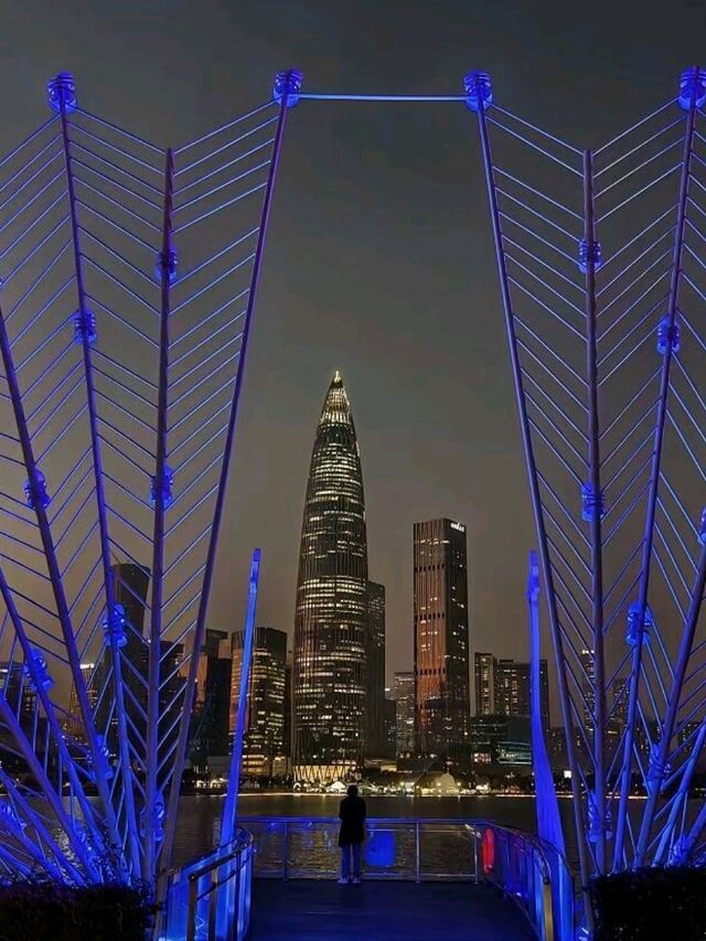 Talent Park by Night – Where the City’s Brilliance Shines Brightest!