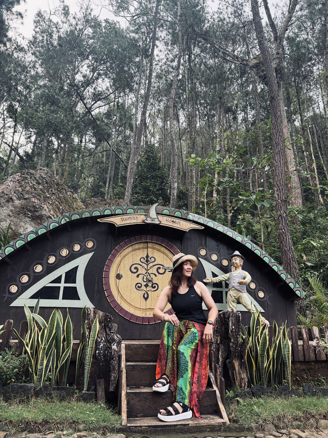Mangunan Hobbit Park, Yogyakarta