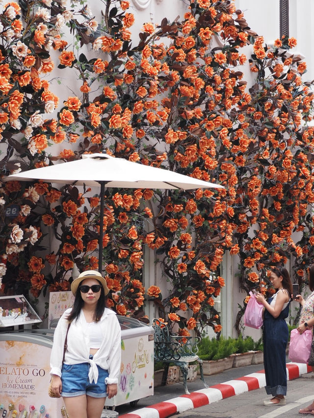 📍 Exploring Phuket Old Town – A Charming Blend of Culture, Color & Chill Vibes