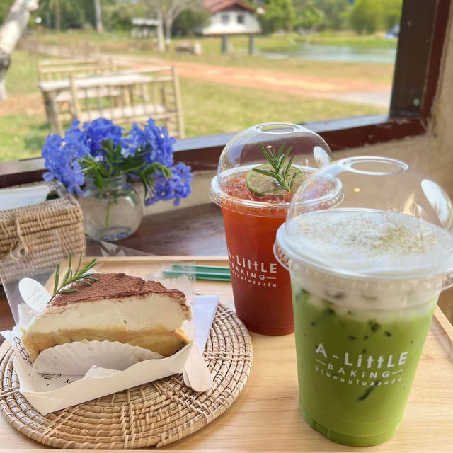 🍰 คาเฟ่ในสวนชื่อ A Little Baking