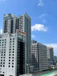 🏨🌟 Holiday Inn Johor Bahru – Comfort in the City’s Heart! 🇲🇾🛏️