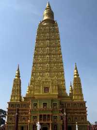 Wat Maha That Wachiramongkol