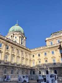 🏛️匈牙利國會大廈深度遊！多瑙河畔的建築詩篇！在地人帶路玩法+光影藝術全攻略✨