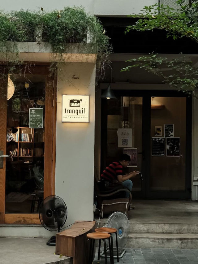Tranquil Books & Coffee
