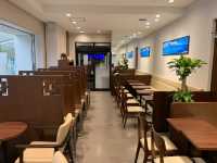 ☕ Early Morning Fuel-Up at Doutor Coffee – Naha Airport