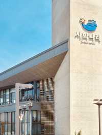 Sihwa Seawall, Gyeonggi Province: An Engineering Marvel and Ecological Hub