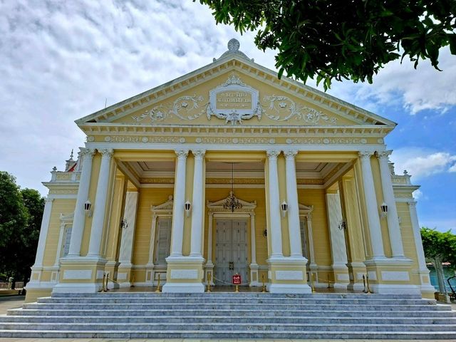 พระที่นั่งวโรภาษพิมาน✨️