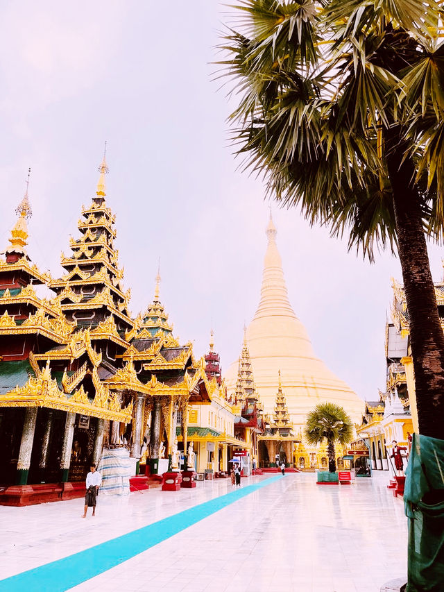 Shwedagon Pagoda at Golden Hour: A Solo Traveler’s Spiritual Summer Escape