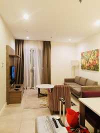 🌟 Chic Comfort, Prime Location: Somerset Medini Delivers Serenity