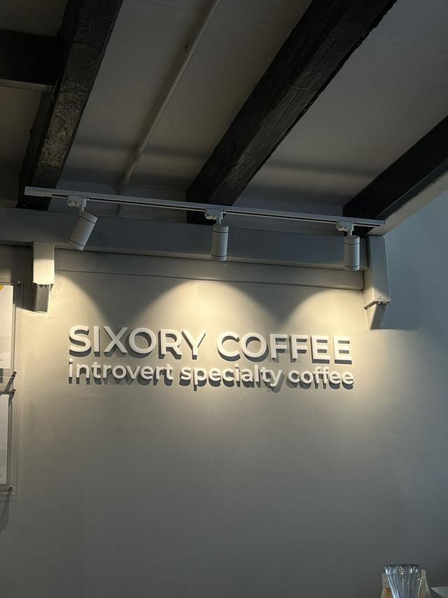 Sixory Coffee คาเฟ่ ย่านเมืองเก่าภูเก็ต