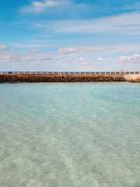A Lively Hub for Relaxation and Beachside Charm