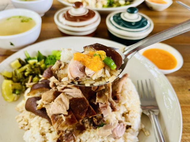🌟ร้านอร่อยศรีราชา เครื่องแน่นให้เยอะ