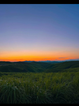 【大観峰】阿蘇五岳を一望！心が広がる絶景パノラマスポット🌄💨 阿蘇エリアの中でも特に人気の絶景スポット「大観峰」。 