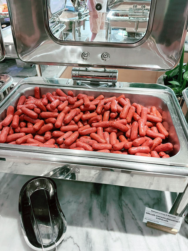 Start Your Day Right at Lucky Lucky Foodstore