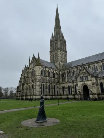 The Essence of British Gothic Architecture: Salisbury