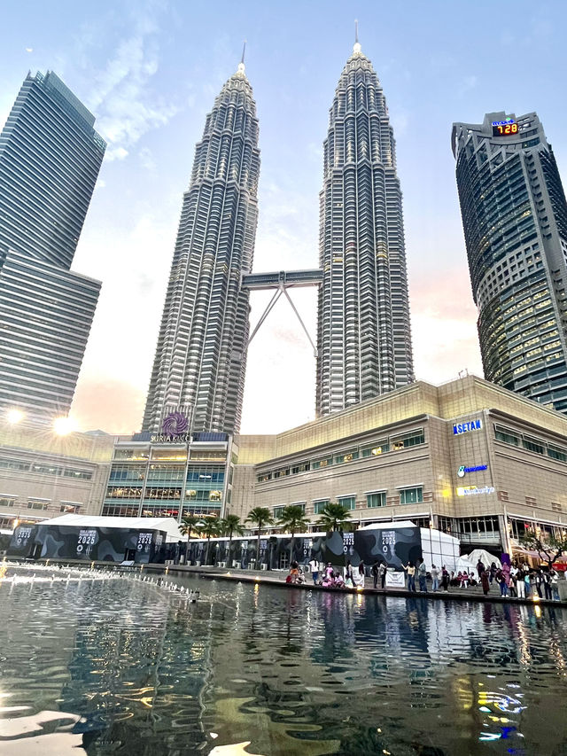 쿠알라룸푸르의 상징, 페트로나스 트윈타워 & KLCC 공원 탐방
