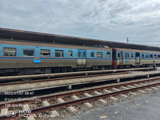 นั่งรถไฟลอยน้ำเขื่อนป่าสักลพบุรี